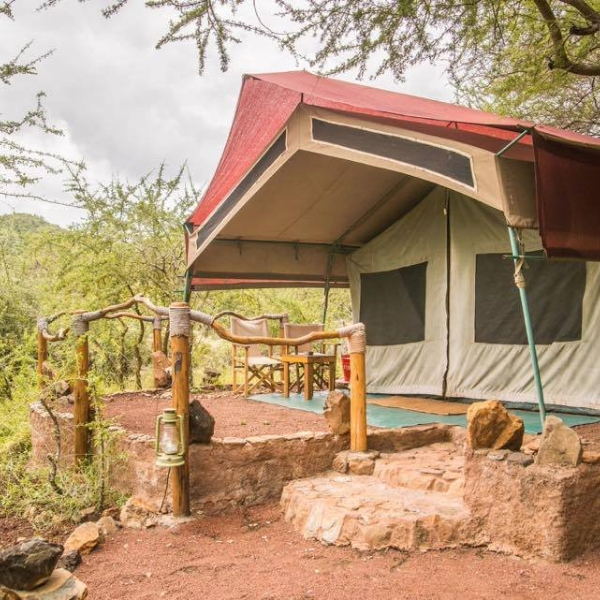 Mid-Range Accommodations